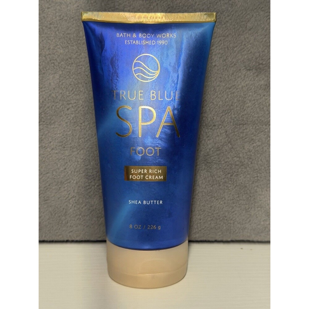 NEW! 8 oz  TRUE BLUE SPA SUPER RICH FOOT CREAM Bath Body Works